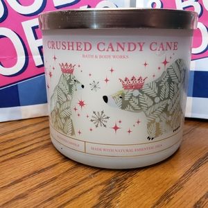 Bath & Body Works Crushed Candy Cane 3-Wick Candle -Crown- Polar Bear